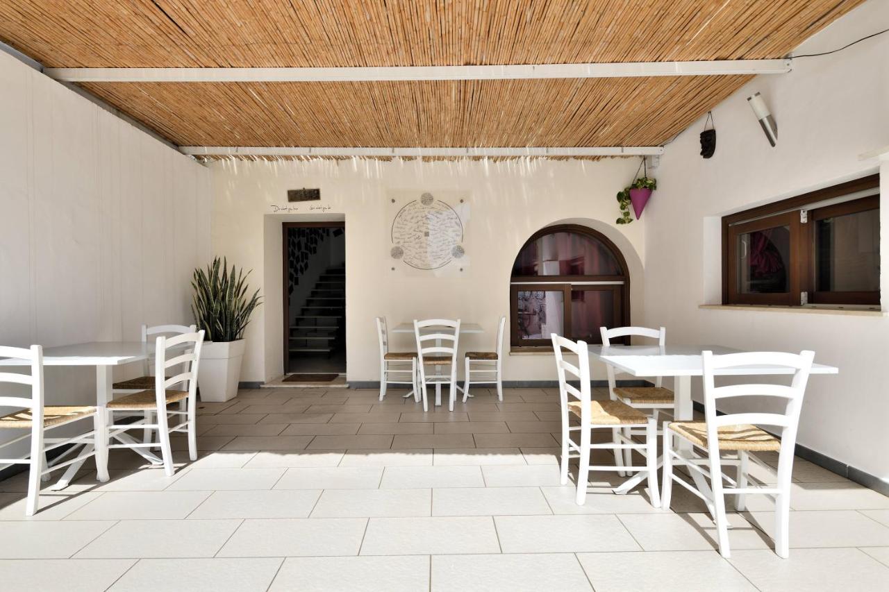 Al Vicoletto - Genuine Hospitality Panzió Tortolì Kültér fotó