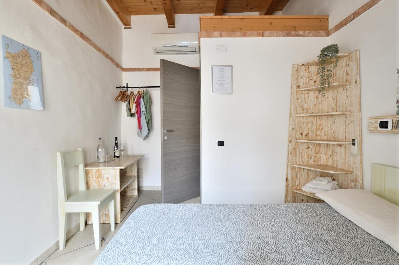 Al Vicoletto - Genuine Hospitality Panzió Tortolì Kültér fotó